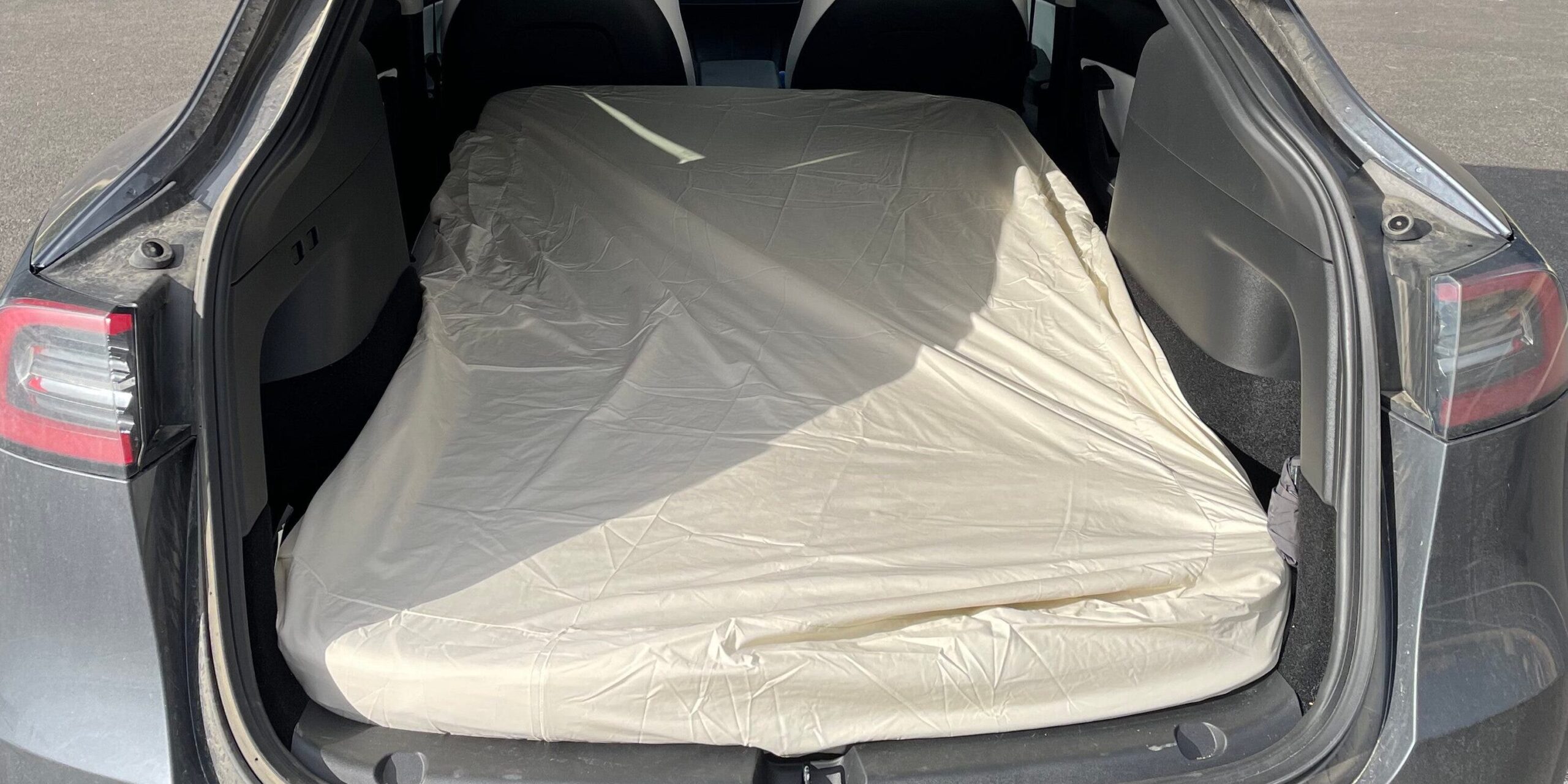 cleantechnica-tested:-tescamp-mattress,-y-not-sleep-in-your-tesla?