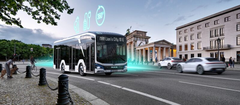 man-goes-all-in-on-electric-buses,-daimler-introduces-fuel-cell-ecitaro man-goes-all-in-on-electric-buses,-daimler-introduces-fuel-cell-ecitaro