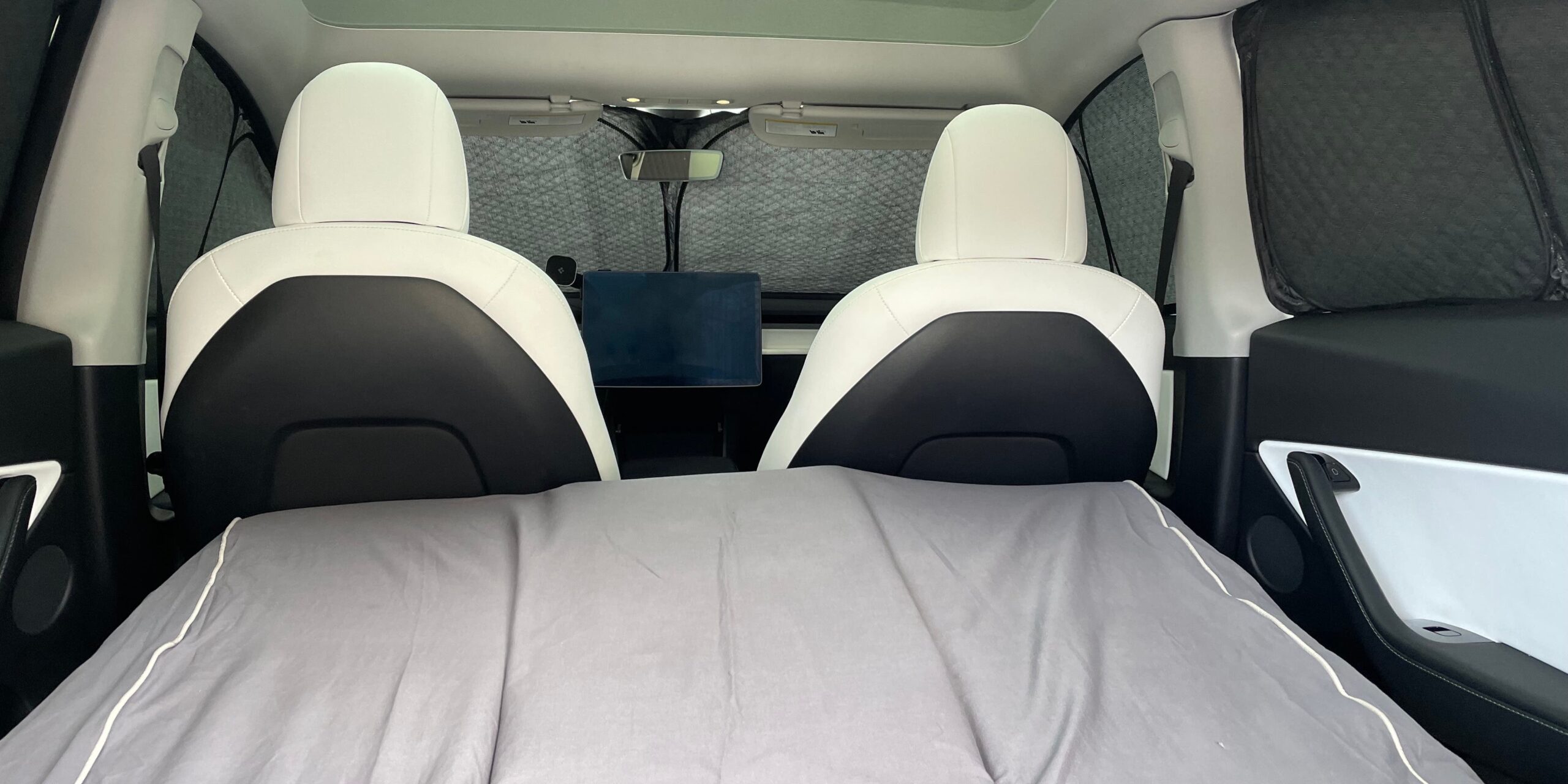 tesbeauty-mattress-&-privacy-curtains-for-tesla-model-y-—-cleantechnica-tested