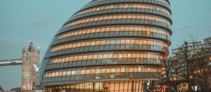 what-has-the-inflation-reduction-act-done-to-the-green-economy-in-the-uk?