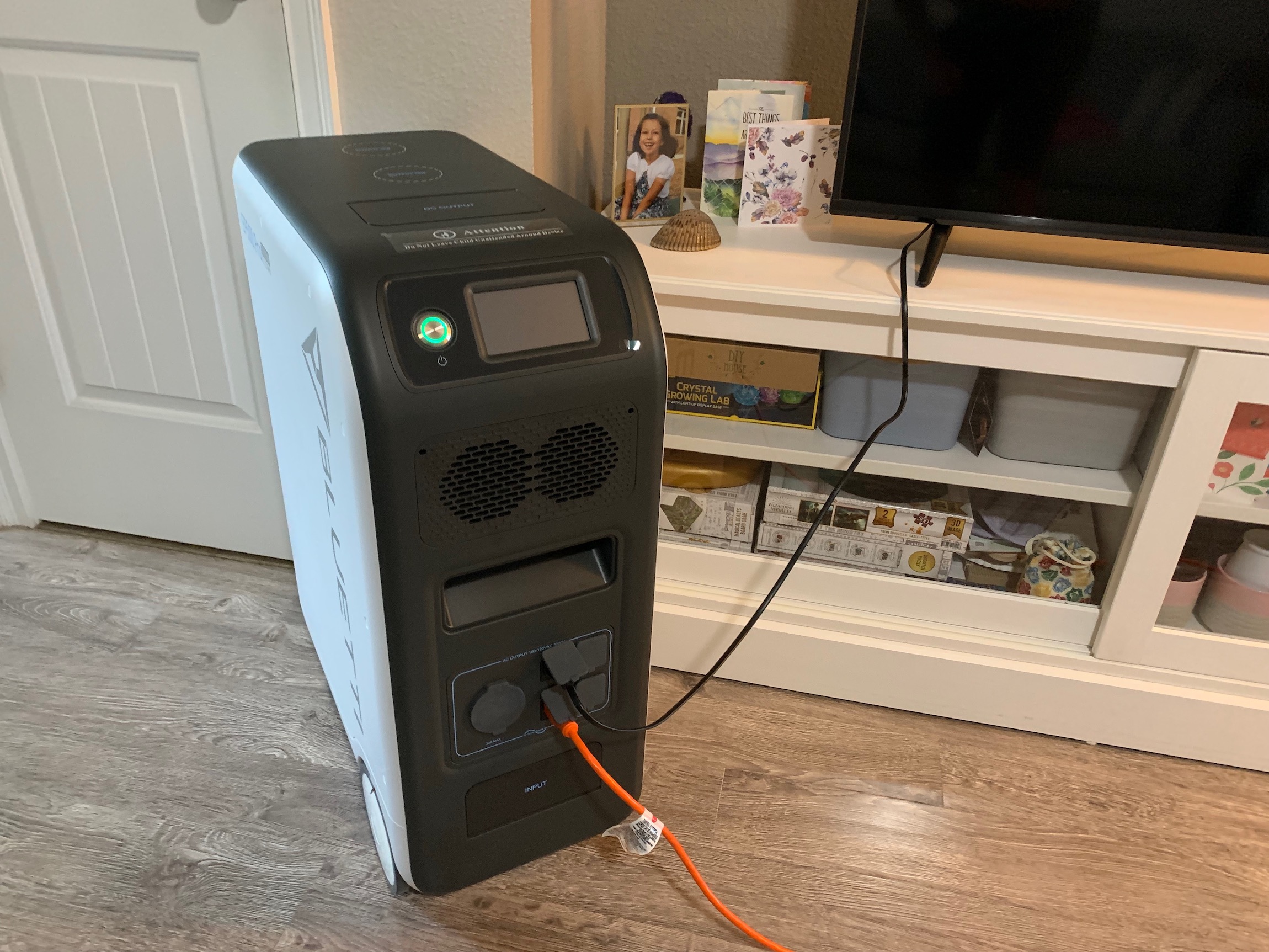 this-bluetti-energy-storage-backup-system-is-smooth-&-superb-—-i’m-ready-for-hurricane-idalia!