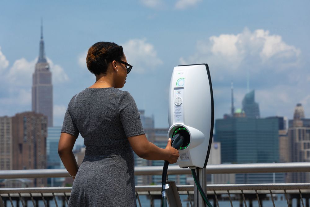 many-underserved-communities-face-ev-‘charging-deserts’-—-these-5-strategies-can-help