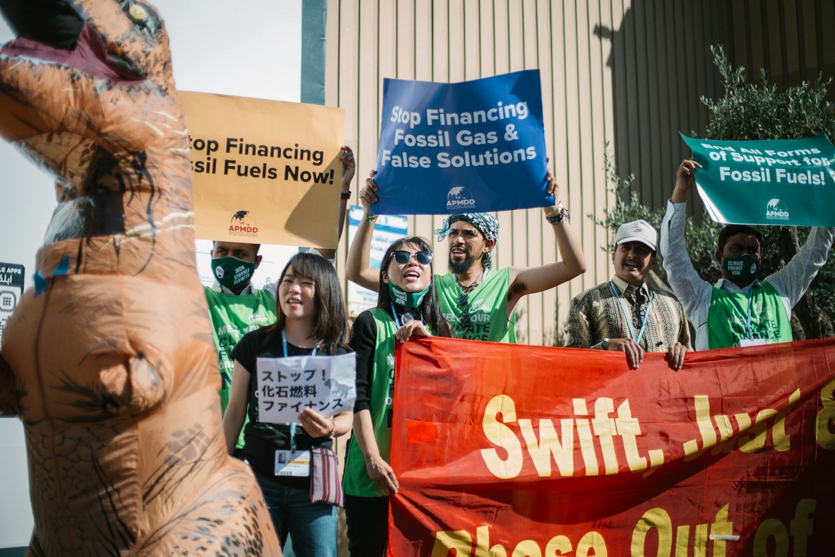 taking-investment-treaties-to-the-world-court-over-climate