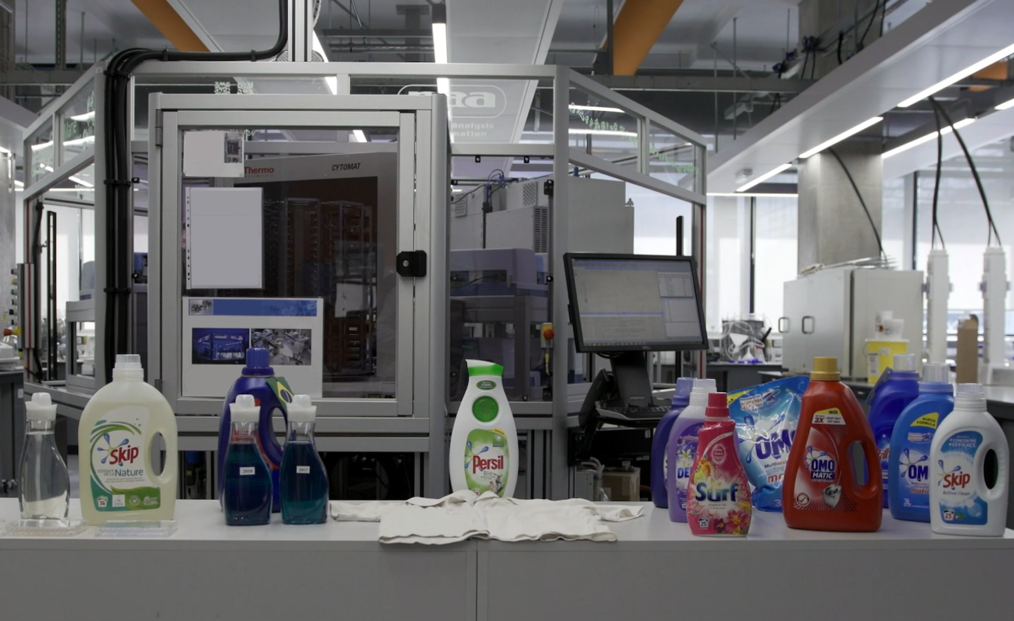 how-unilever-uses-ai-to-cut-petrochemicals-out-of-laundry-soap
