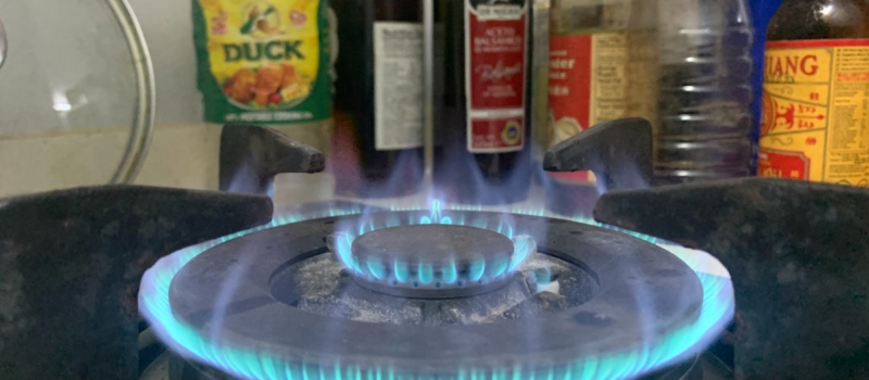 singapore-nudges-phaseout-of-gas-cookers-in-new-buildings
