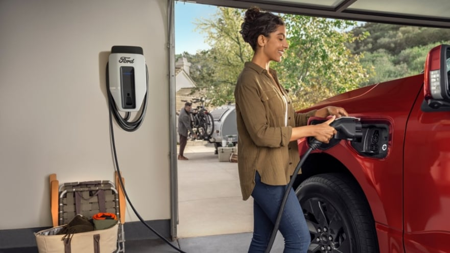 what-can-automakers-do-to-cultivate-more-female-ev-drivers?