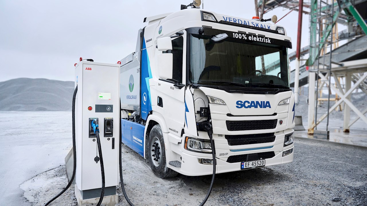 abb-e-mobility-&-scania-solve-ev-charging-challenges-with-global-deal