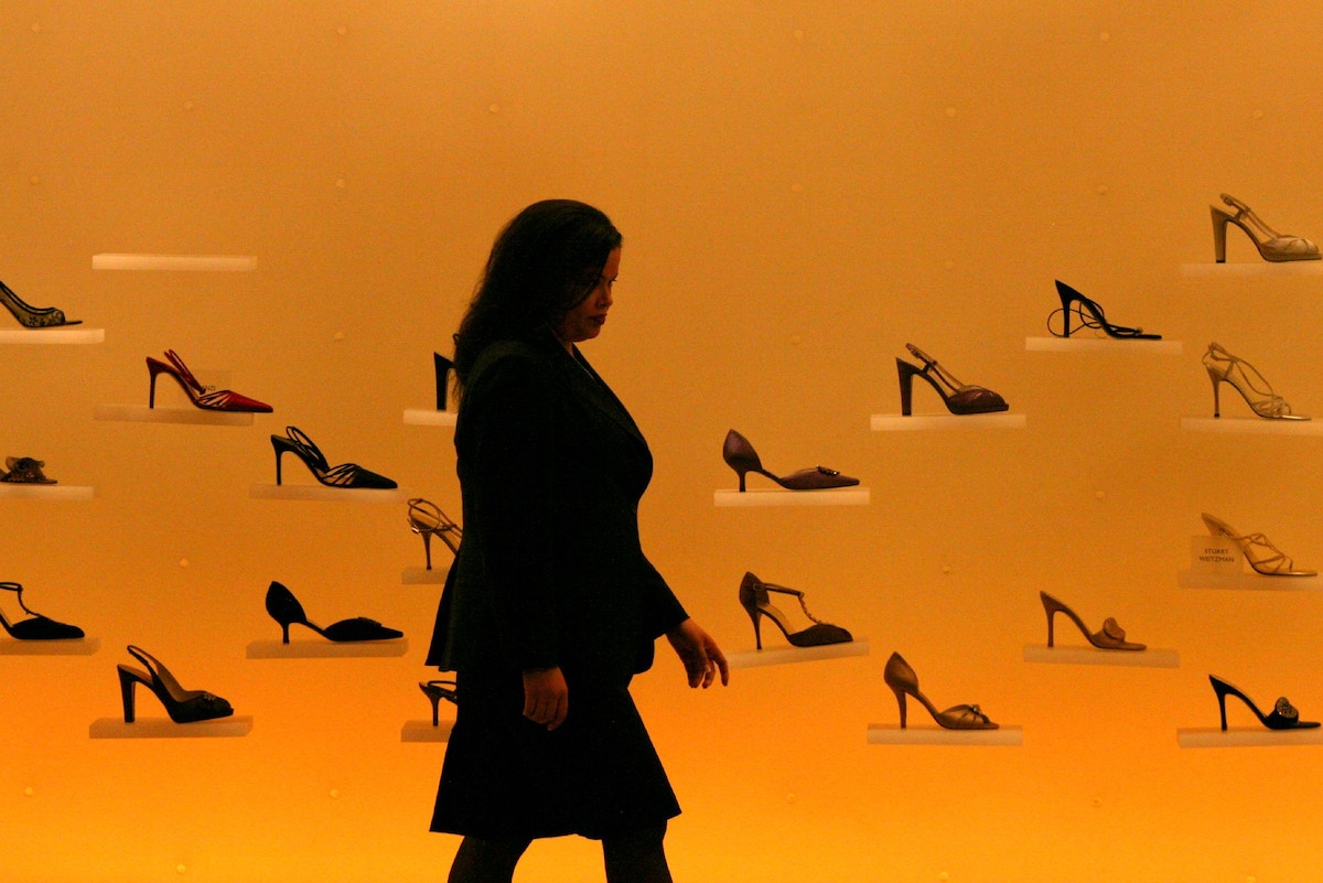 how-to-fix-the-carbon-crisis-in-fast-fashion