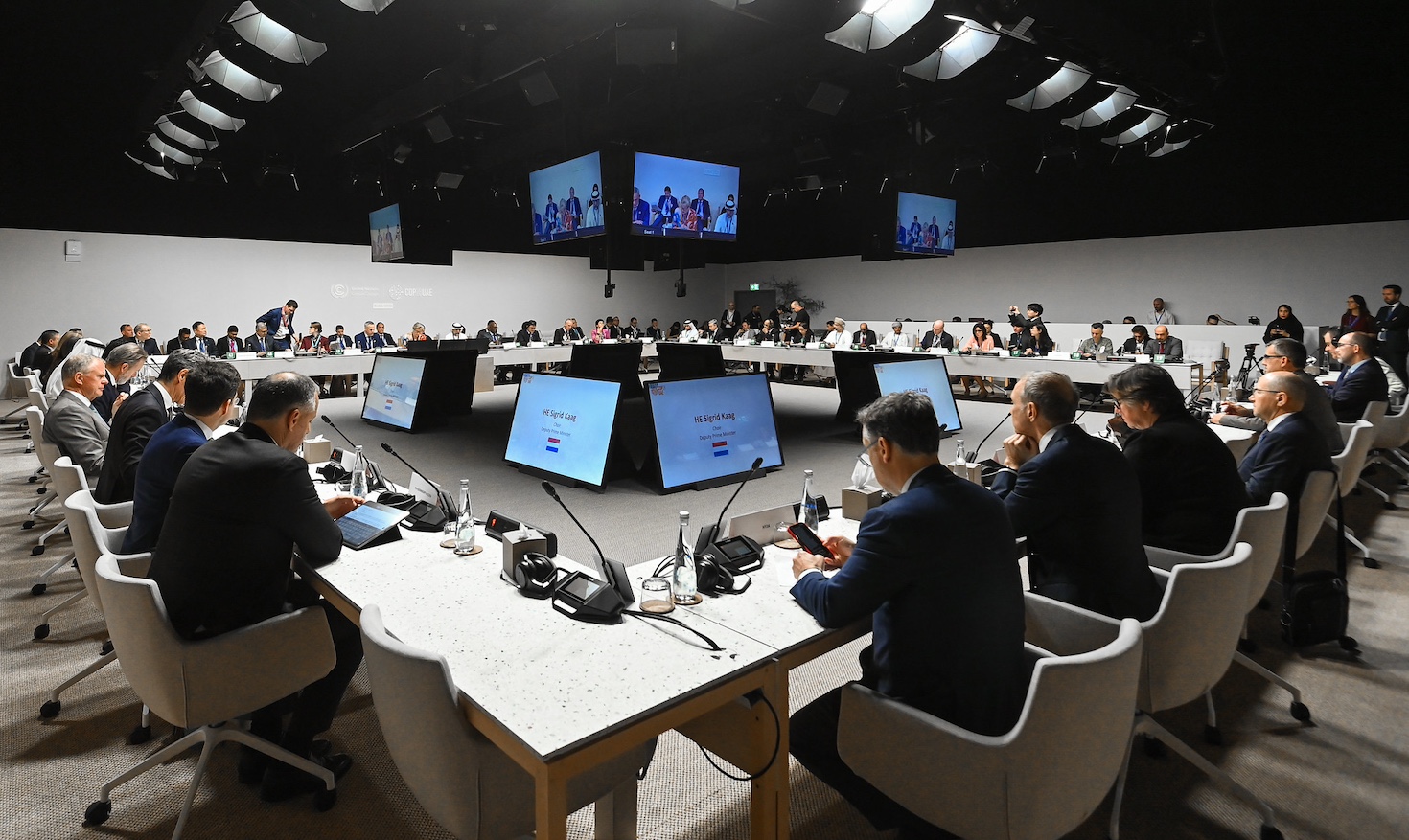 will-corporate-climate-coalitions-deliver?-a-progress-report-on-6-buyer-groups