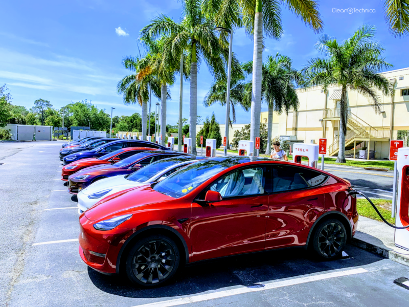 in-8-states:-tesla-model-y-for-$32,000-&-model-3-for-$30,000-—-this-weekend-only!