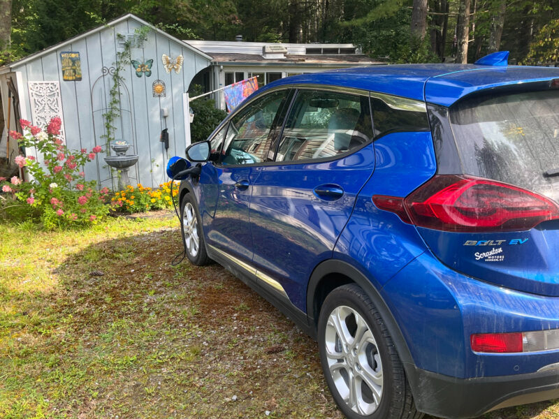 fear-mongering-about-range-anxiety-has-to-stop-—-ct-governor-calls-out-ev-opponents