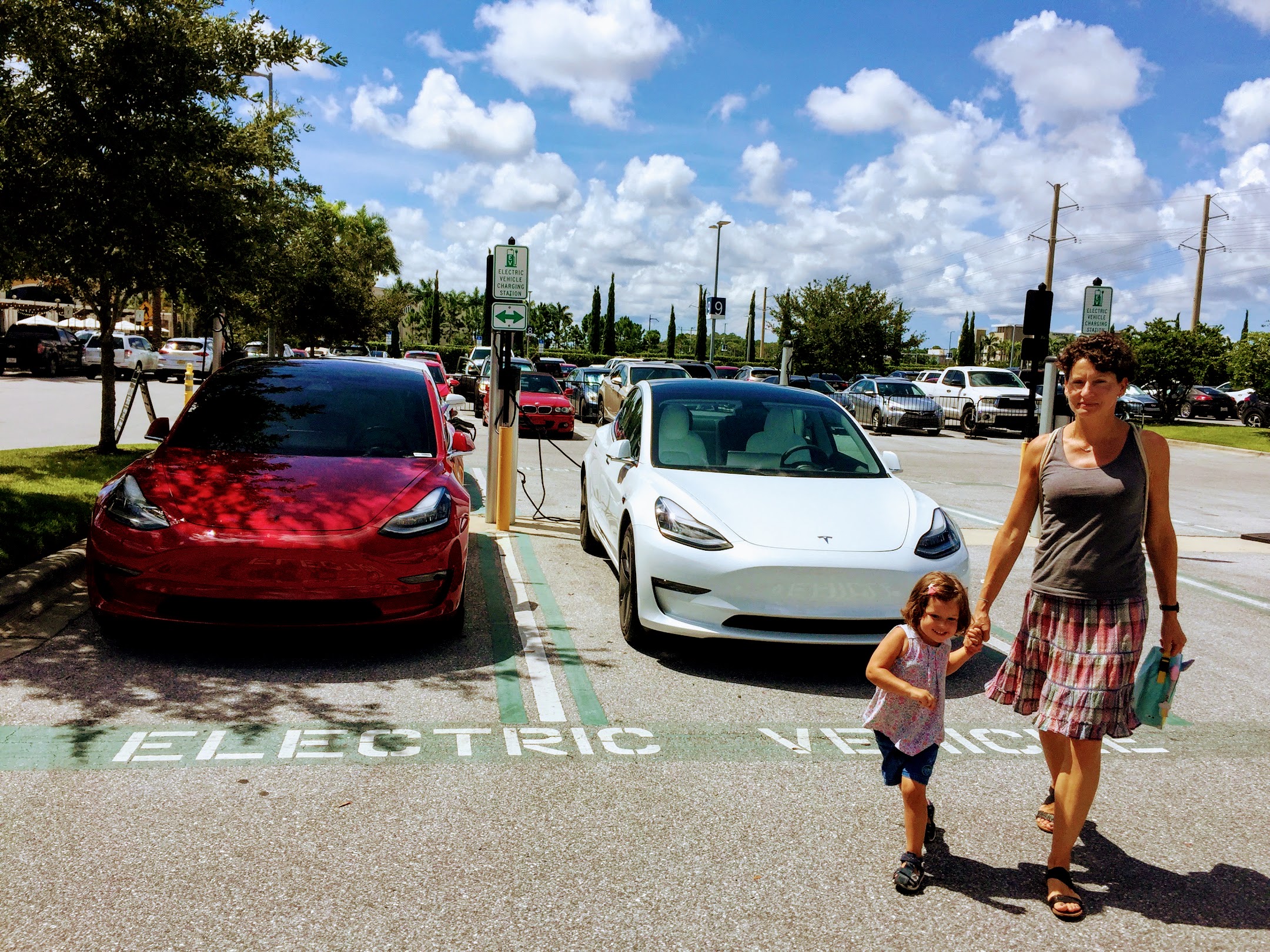 insane-mode:-you-can-now-get-tesla-model-3-performance-for-less-than-tesla-model-3-long-range