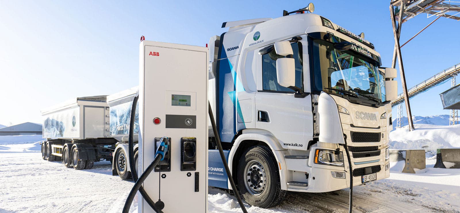eu-reaches-deal-on-near-phaseout-of-diesel-trucks