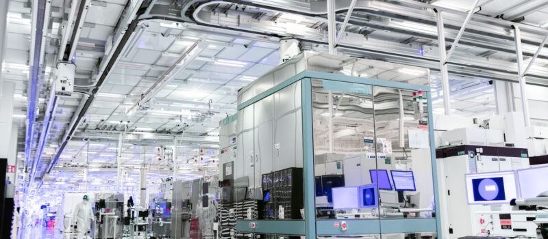 intel-is-using-hot-water-to-cut-natural-gas-use-in-its-factories