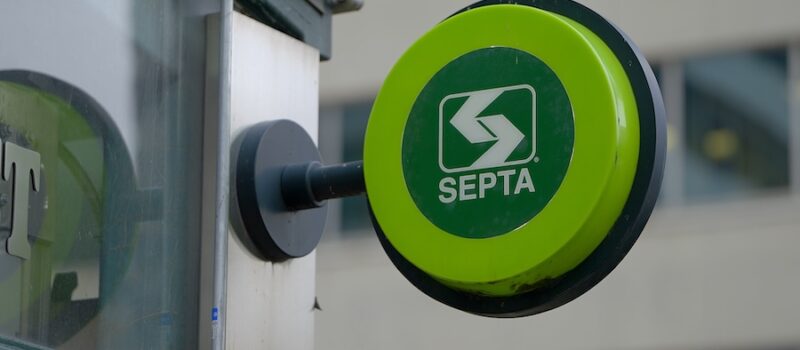 as-electric-bus-market-expands-in-us,-manufacturers-struggle-to-keep-up