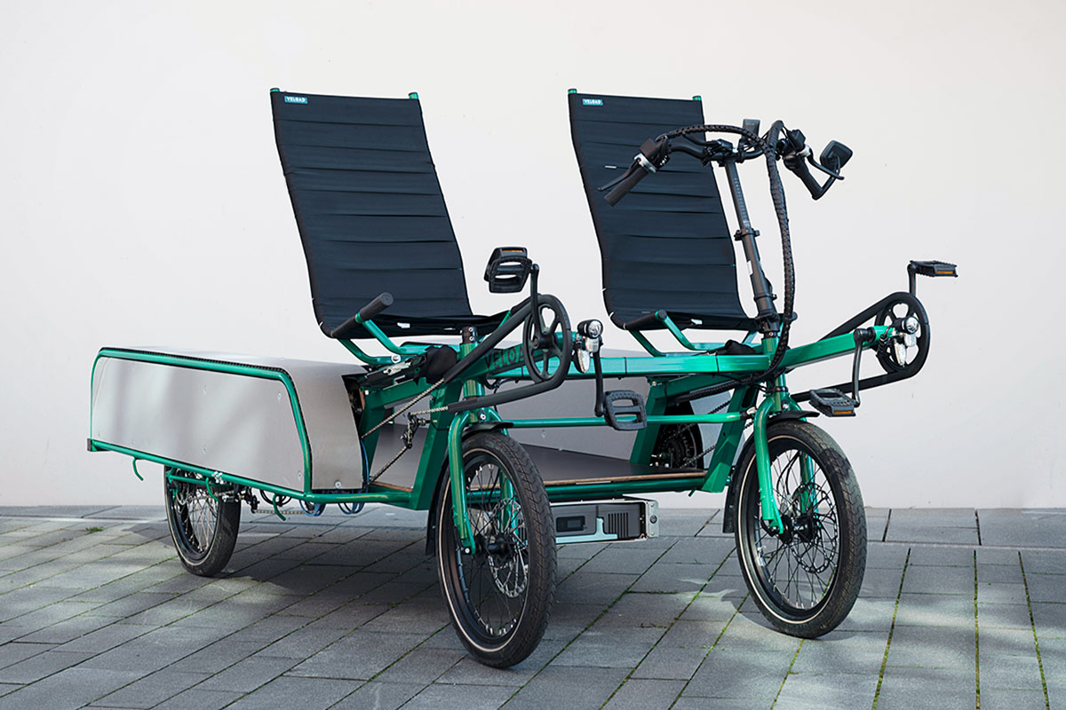 this-german-undertaker-uses-an-electric-quadricycle-as-a-hearse
