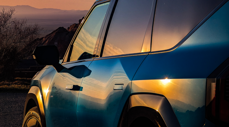 tesla’s-strengths-&-struggles,-kia-ev9-review,-solar-boom-in-south-america-—-top-cleantechnica-stories-of-the-week