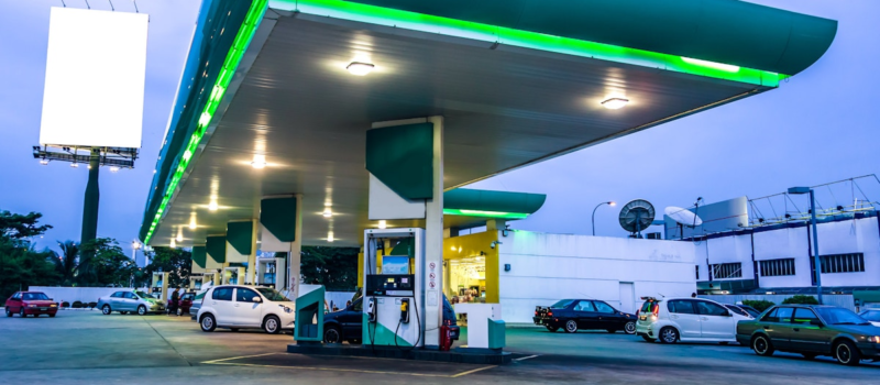 fossil-fuel-subsidy-cuts-will-posit-malaysia-as-clean-energy-leader,-but-require-phased-approach:-experts