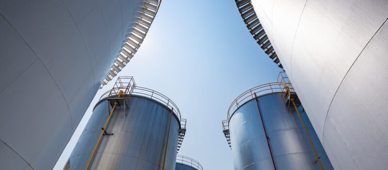 biomass,-captured-carbon-and-plastic-waste-can-help-‘defossilize’-chemicals,-report-says