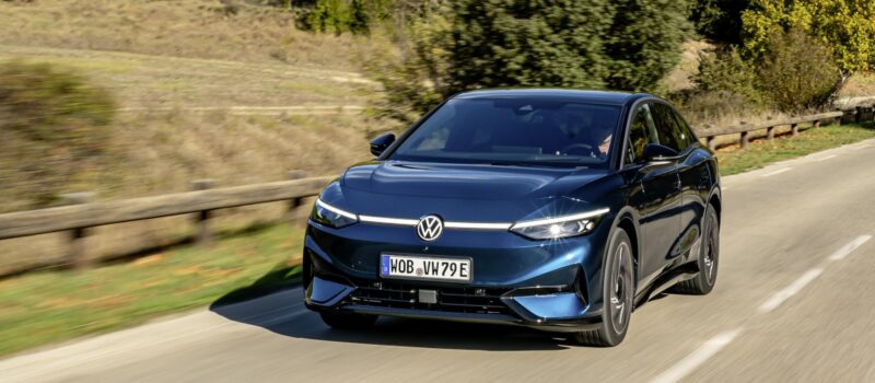 volkswagen-id.7-receives-historic-top-score-in-adac-vehicle-test