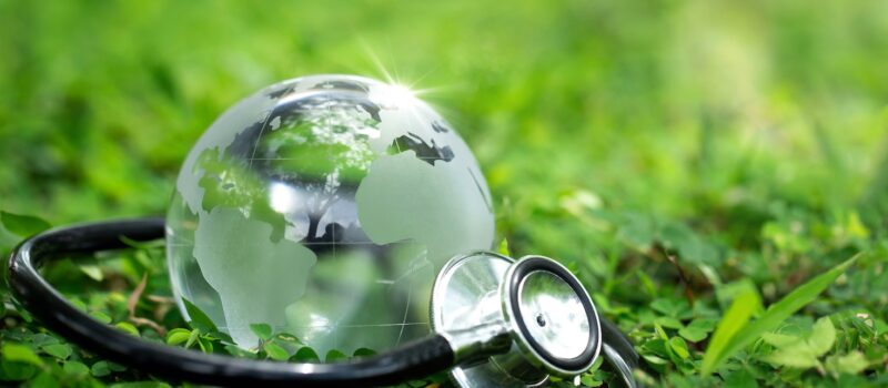 addressing-link-between-climate-and-health-will-lower-emissions,-create-resilient-care-systems