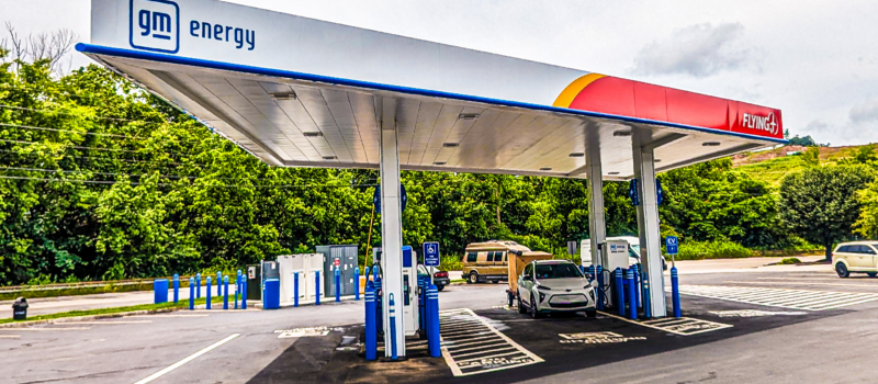 gm,-pilot,-&-evgo-made-the-best-ev-charging-station-i’ve-visited-yet
