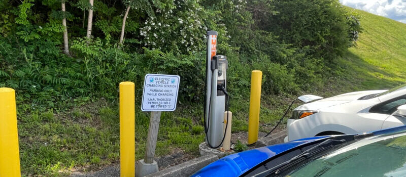 ev-sales-are-outpacing-the-growth-of-ev-chargers