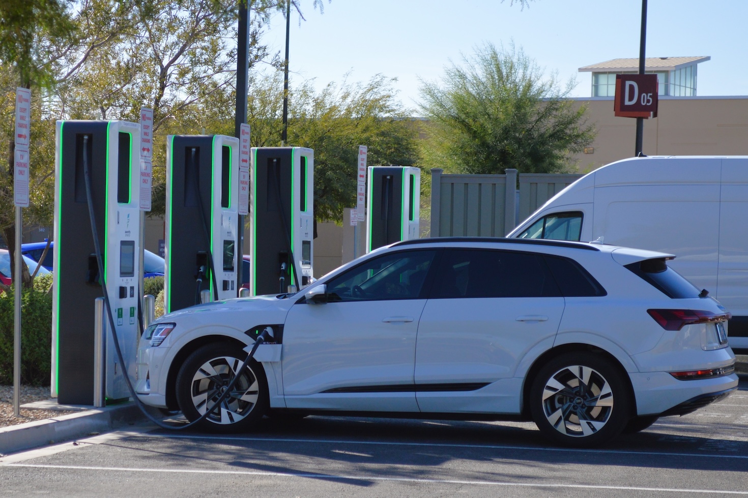 climate-policy-outlook:-tesla’s-shoes-are-about-to-be-filled