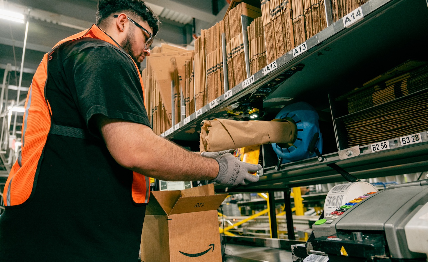 amazon-eliminates-15-billion-plastic-‘air-pillows’-from-delivery-boxes