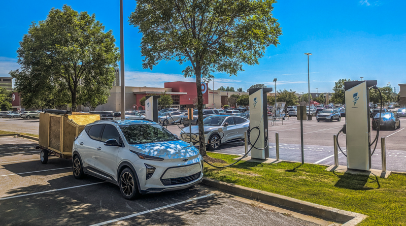 break-my-stride:-the-real-reason-charging-stations-are-needed-every-20–30-miles-(or-less)