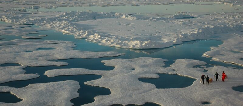 thawing-ice-worsens-arctic-plastic-pollution