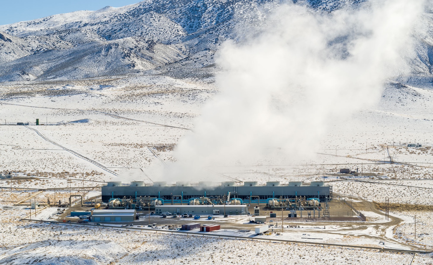 google-reports-13%-emissions-increase-fueled-by-ai