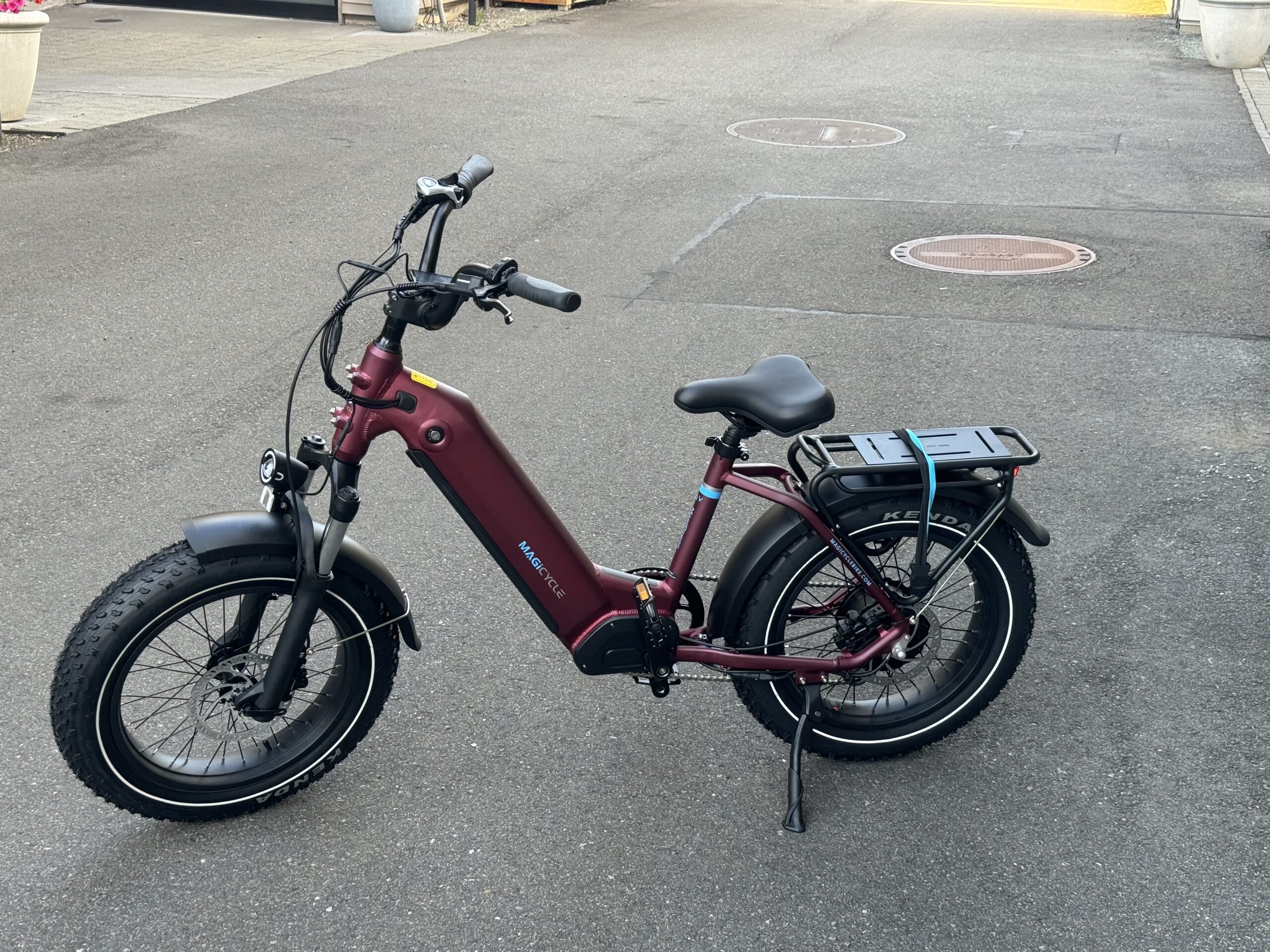 magicycle-ocelot-pro-2.0-torque-sensor-e-bike-—-cleantechnica-tested