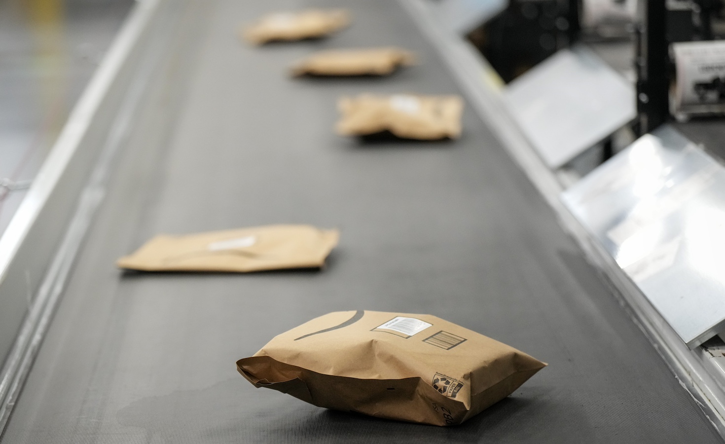 amazon-to-suppliers:-we-will-‘prioritize’-those-who-tell-us-their-emission-reduction-plans
