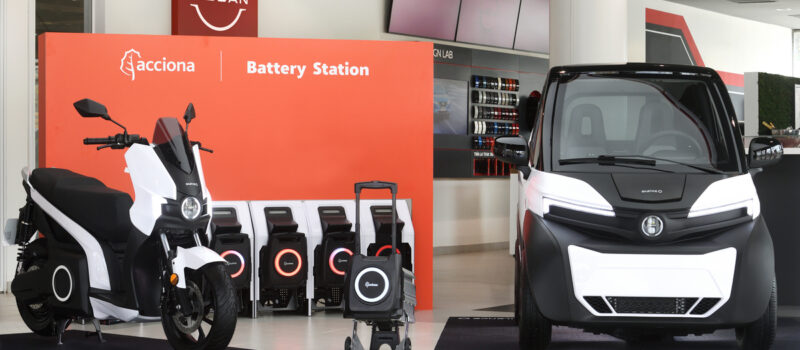 nissan-will-be-uk-distributor-for-silence’s-so4-nano-microcar-&-e-motorcycles