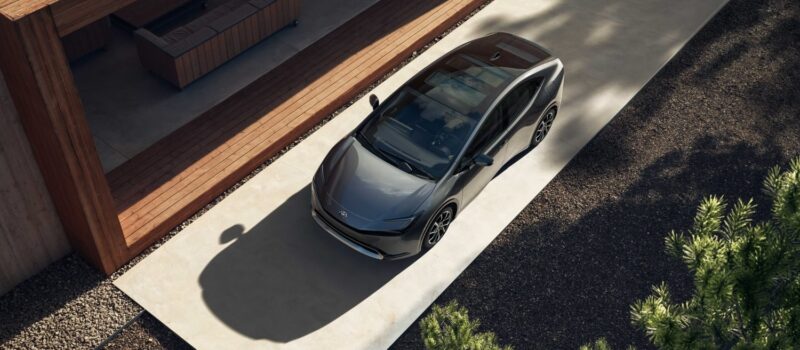 toyota-invests-in-perovskite-solar-cells,-and-the-world-will-never-be-the-same