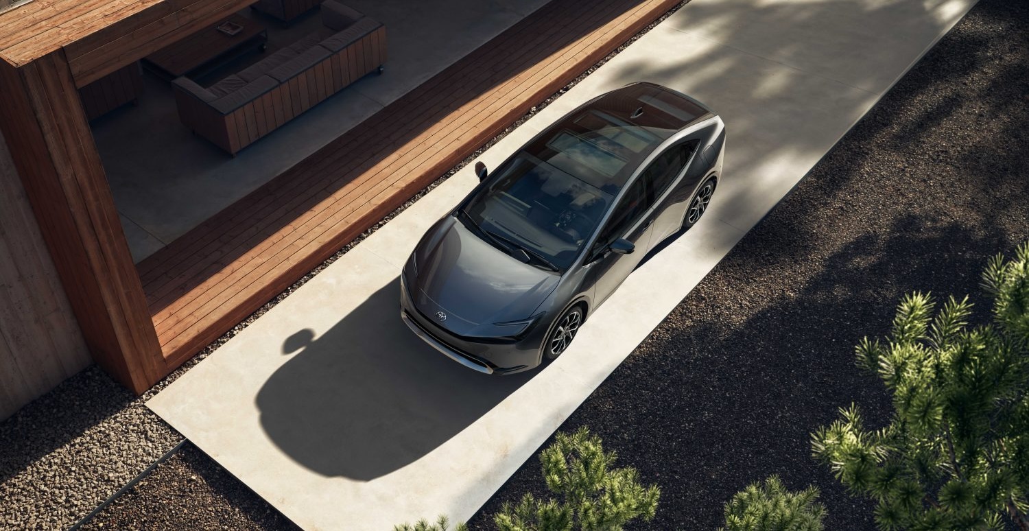 toyota-invests-in-perovskite-solar-cells,-and-the-world-will-never-be-the-same