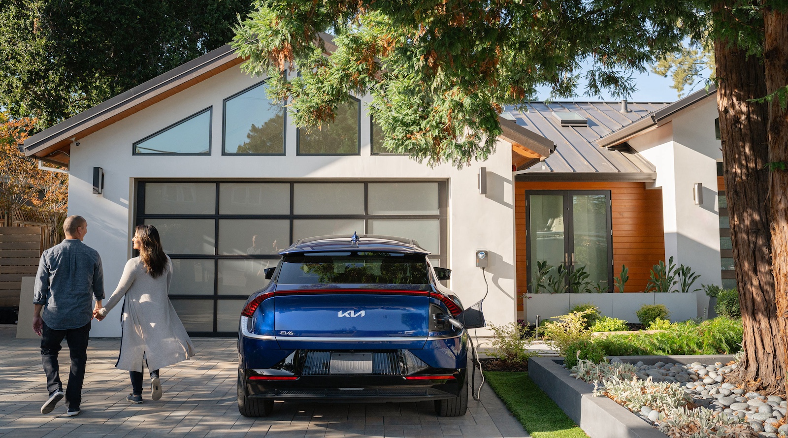 have-an-airbnb-&-need-an-ev-charger?-chargepoint’s-got-you-covered.
