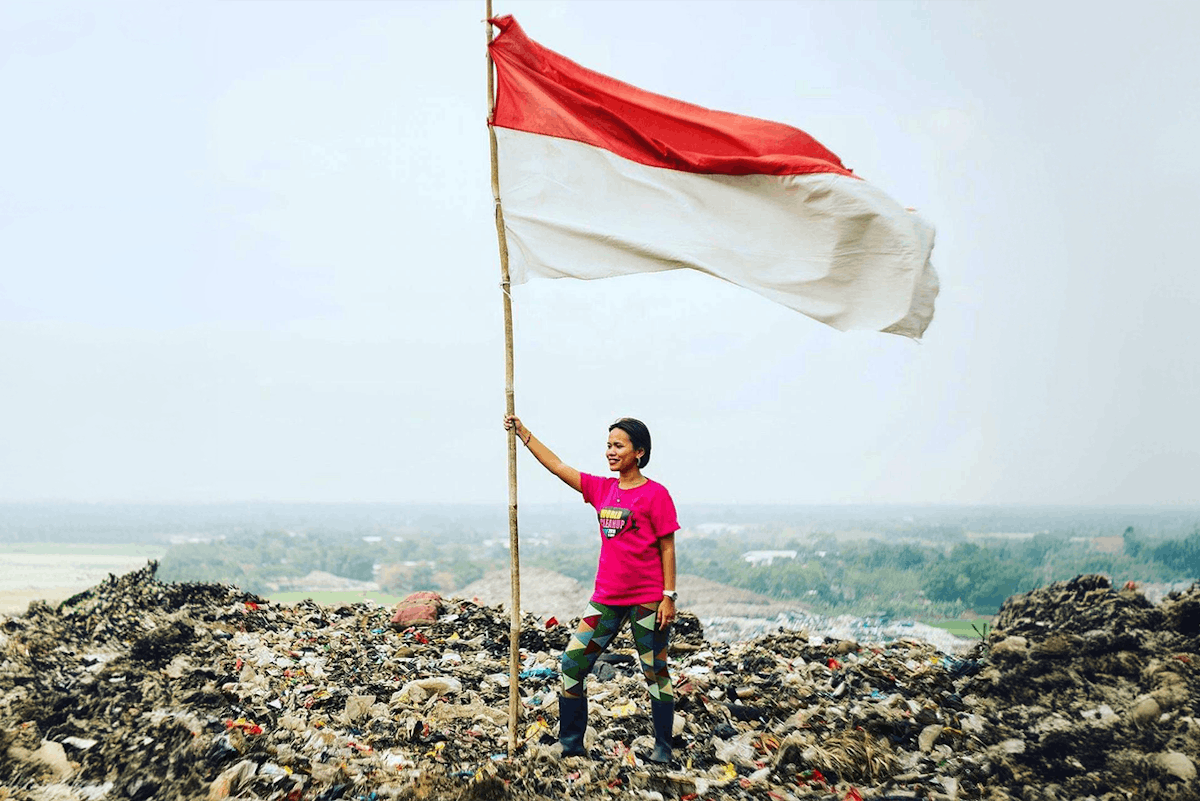 ‘princess-of-the-dump’-launches-alliance-to-give-indonesia’s-women-waste-pickers-a-fair-wage