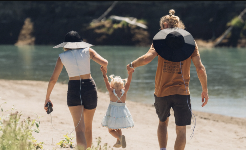 finally,-wearable-solar-that-makes-sense:-the-ecoflow-power-hat