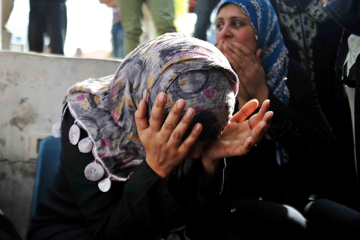 in-gaza,-keeping-the-internet-on-can-cost-lives-but-also-save-them