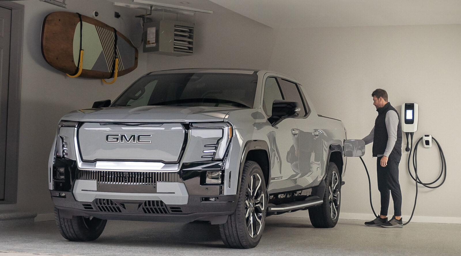 what-range-anxiety?-440-miles,-400kw-chargers-for-large-evs-—-cleantech-news