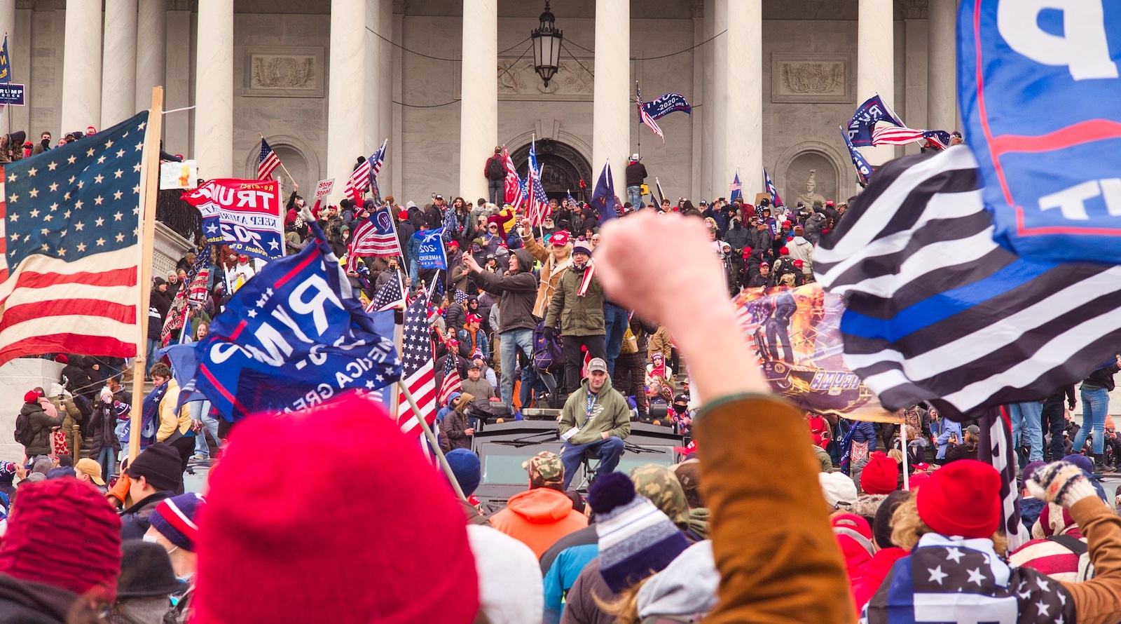 democracy-is-collapsing-on-itself-from-a-massive-media-crisis