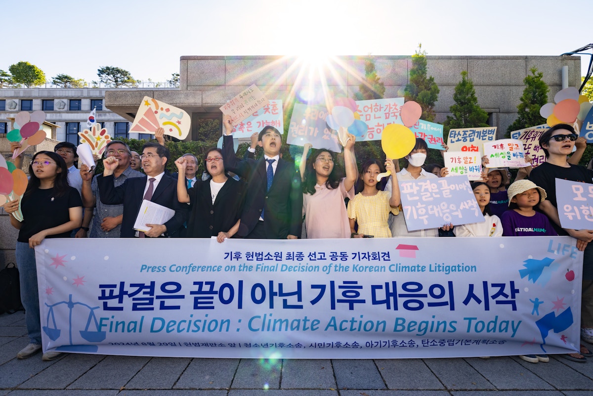 south-korean-court-is-asia’s-first-to-rule-that-government-climate-action-is-insufficient