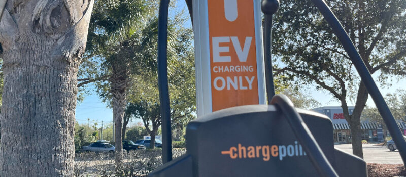to-build-or-not-to-build-workplace-ev-charging-stations?-why-there’s-no-simple-answer to-build-or-not-to-build-workplace-ev-charging-stations?-why-there’s-no-simple-answer