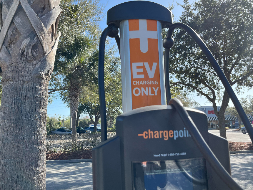 to-build-or-not-to-build-workplace-ev-charging-stations?-why-there’s-no-simple-answer