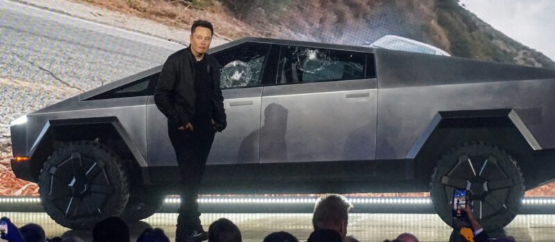 i-think-this-is-what’s-gone-on-behind-the-scenes-at-tesla-in-past-year i-think-this-is-what’s-gone-on-behind-the-scenes-at-tesla-in-past-year