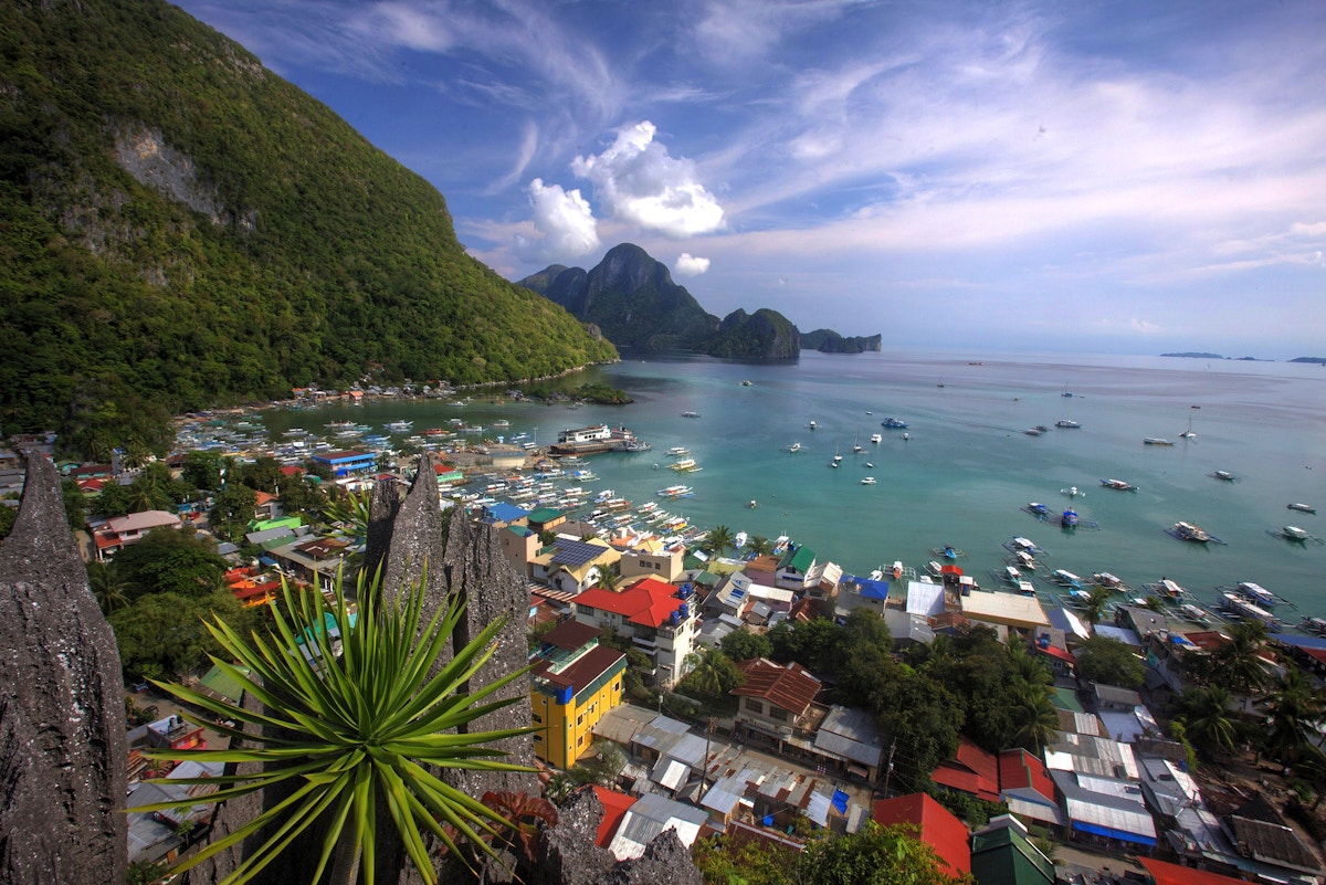 mass-tourism-brings-dollars-but-with-all-the-baggage